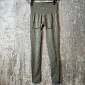 NVGTN Green Contour Seamless Leggings High-Waisted‎ Women's XS